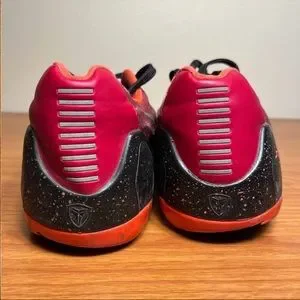 Nike | Shoes | Nike Kobe 9 Em Gym Red | Poshmark
